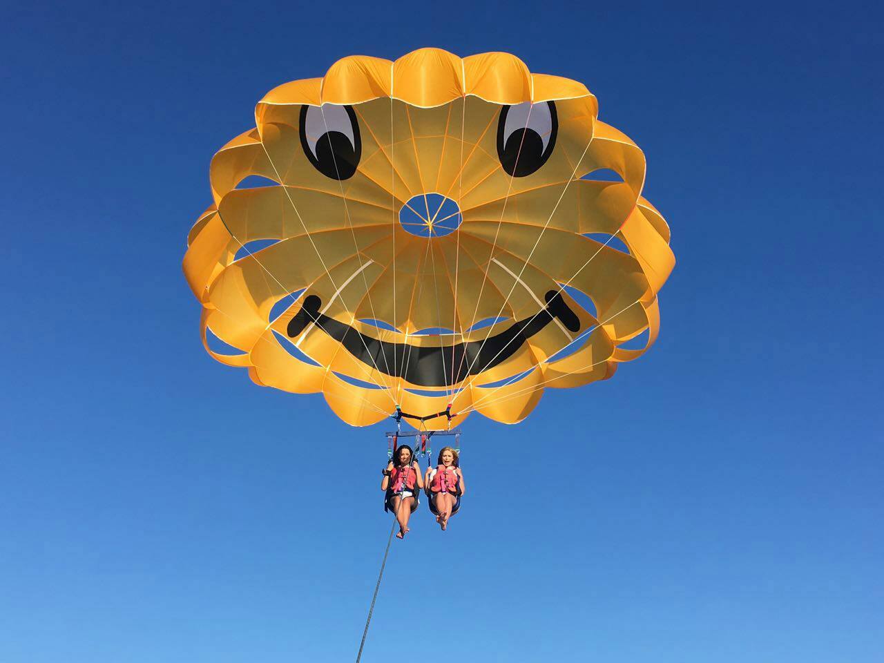 Parasailing Makarska