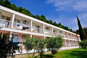 Hotel Brzet