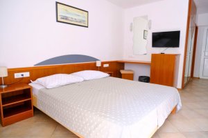 Hotel Brzet