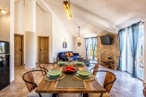 Island Getaway Heritage House