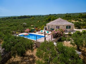 Island Getaway Heritage House