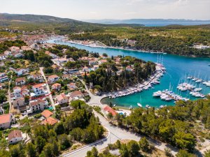 Villa Milna Bay