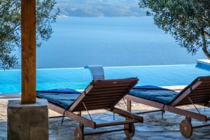 Villa Secluded Paradise