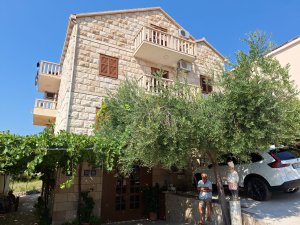 Villa Ana