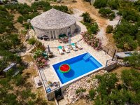 Island Getaway Heritage House