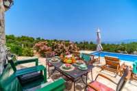 Island Getaway Heritage House