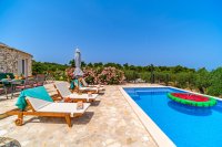 Island Getaway Heritage House