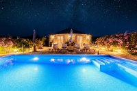 Island Getaway Heritage House