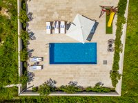 Villa Janie