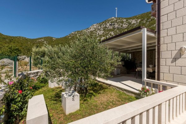 Rezort Moja Stina - Villa Loza